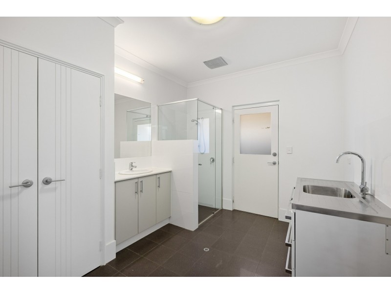 732 Canning Hwy, Applecross WA 6153