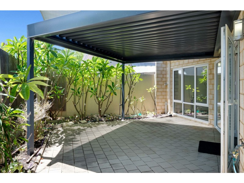 732 Canning Hwy, Applecross WA 6153
