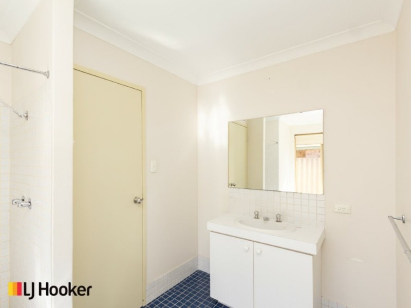 72 Elderberry Drive, South Lake WA 6164
