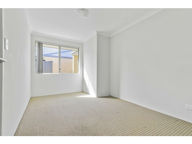 13b Lomond Way, Seville Grove WA 6112