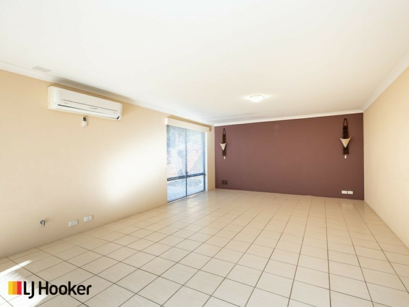 56 Templetonia Retreat, Canning Vale WA 6155