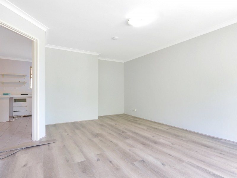 84 Unnaro Street, Hillman WA 6168