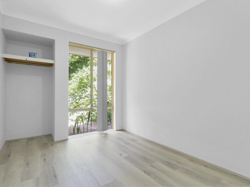 84 Unnaro Street, Hillman WA 6168