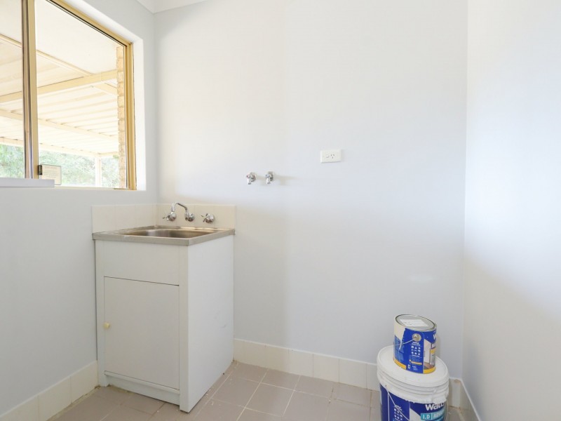 84 Unnaro Street, Hillman WA 6168