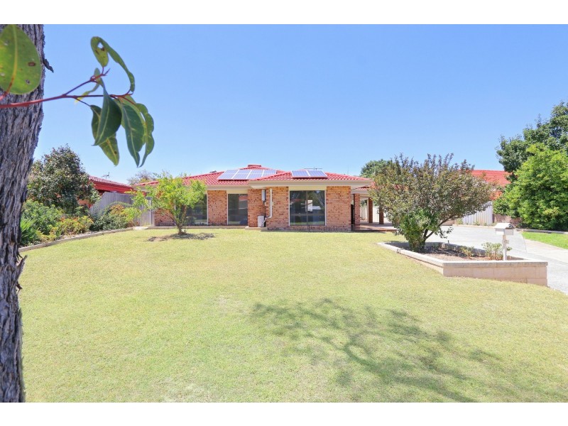 56 Regal Drive, Thornlie WA 6108