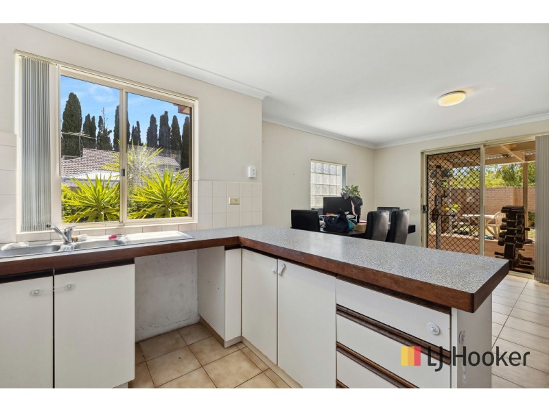 Unit 1/190 Kitchener Road, Booragoon WA 6154