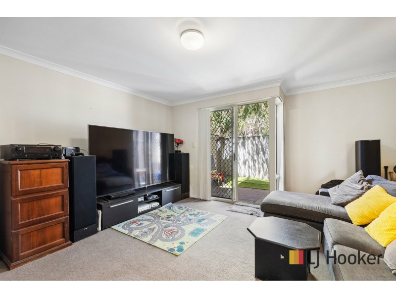 Unit 1/190 Kitchener Road, Booragoon WA 6154