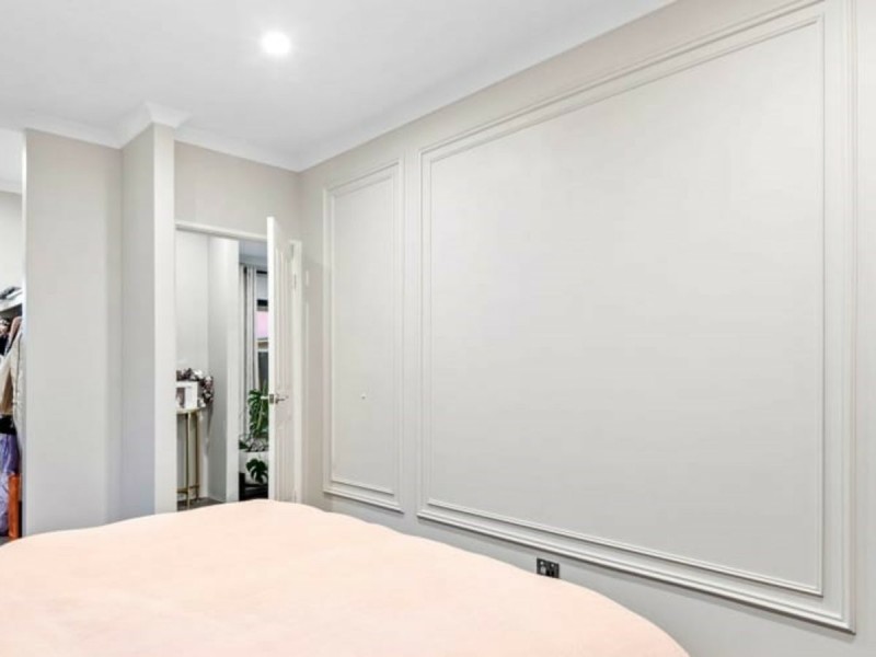 33 Little Close, East Cannington WA 6107