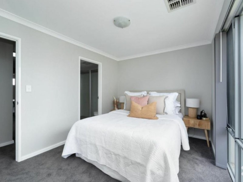 Apartment 5/2 First Avenue, Applecross WA 6153