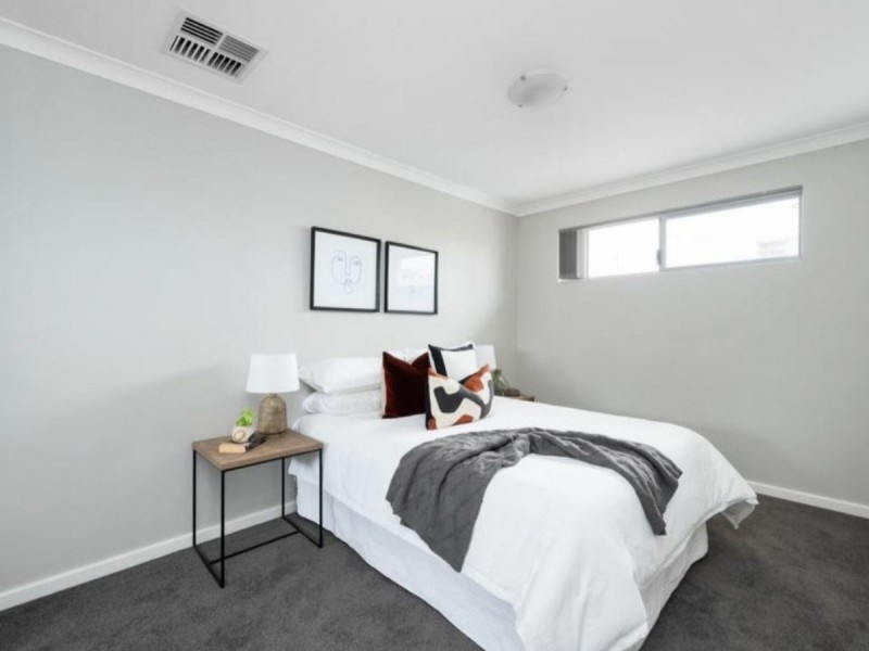 Apartment 5/2 First Avenue, Applecross WA 6153