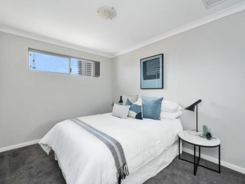 Apartment 5/2 First Avenue, Applecross WA 6153