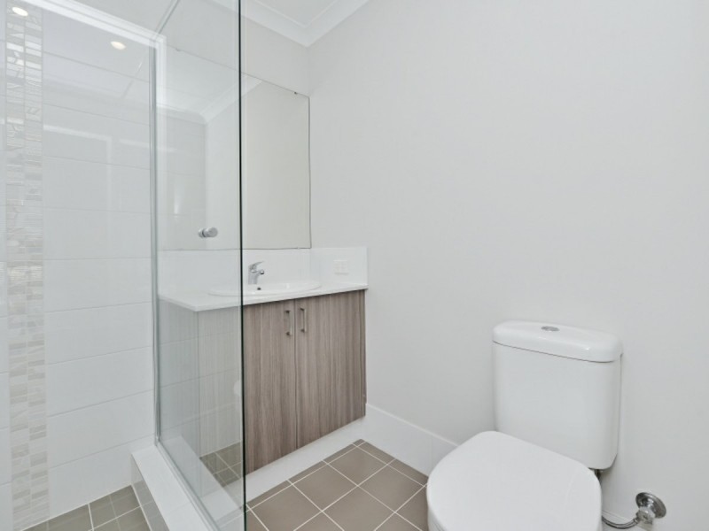 60 Addington Loop, Piara Waters WA 6112