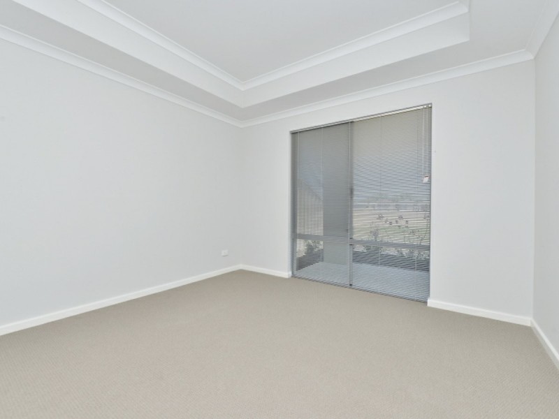 60 Addington Loop, Piara Waters WA 6112