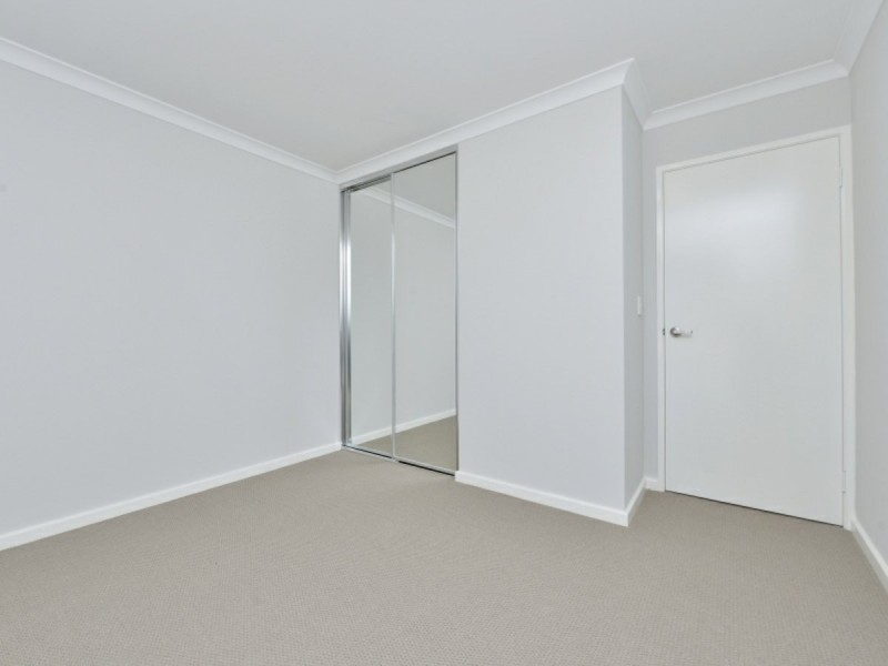 60 Addington Loop, Piara Waters WA 6112