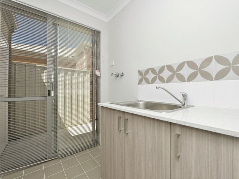 60 Addington Loop, Piara Waters WA 6112