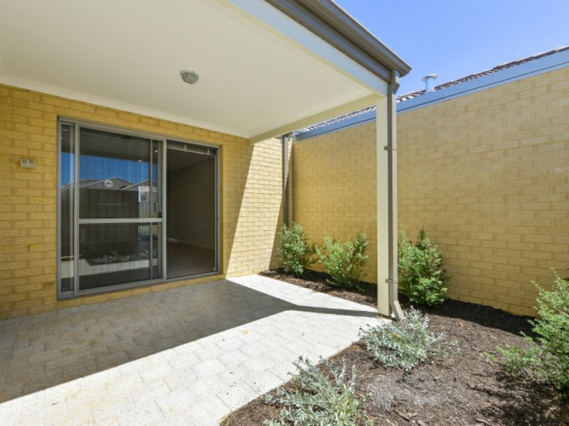 60 Addington Loop, Piara Waters WA 6112