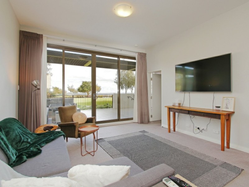 7/37 Orsino Boulevard, North Coogee WA 6163