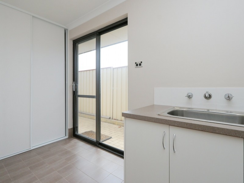 111 Kitchener Road, Alfred Cove WA 6154