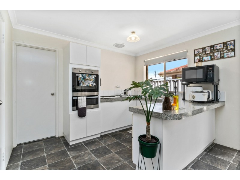 7/15 Carnac Court, Gosnells WA 6110