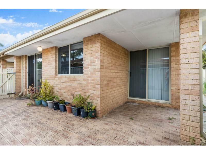 7/15 Carnac Court, Gosnells WA 6110