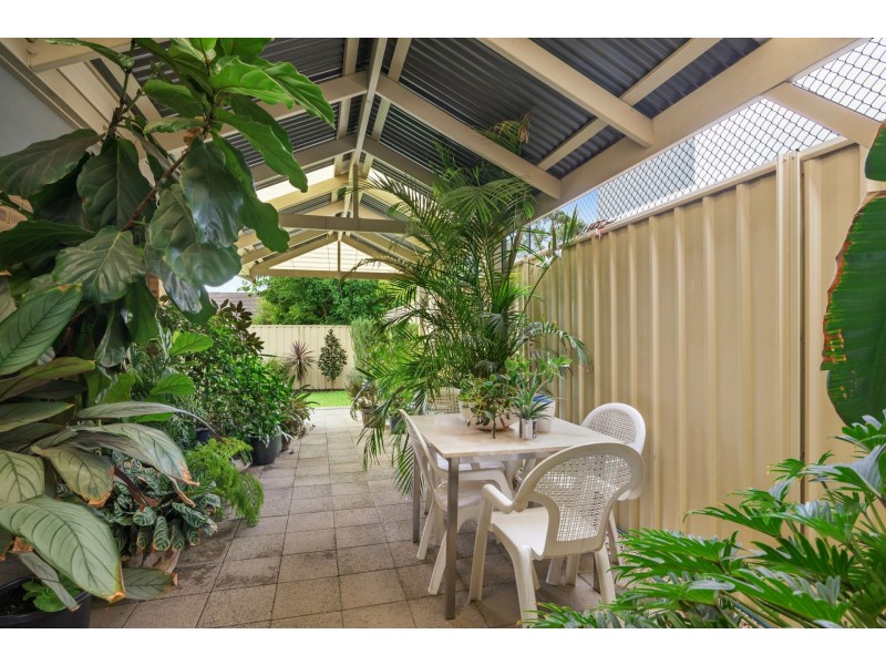 8/96 Tribute Street East, Shelley WA 6148