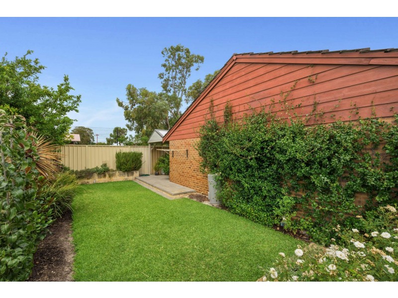 8/96 Tribute Street East, Shelley WA 6148