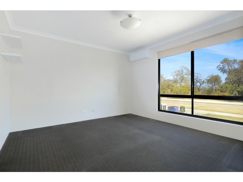 26 Strathmerton Road, Banksia Grove WA 6031