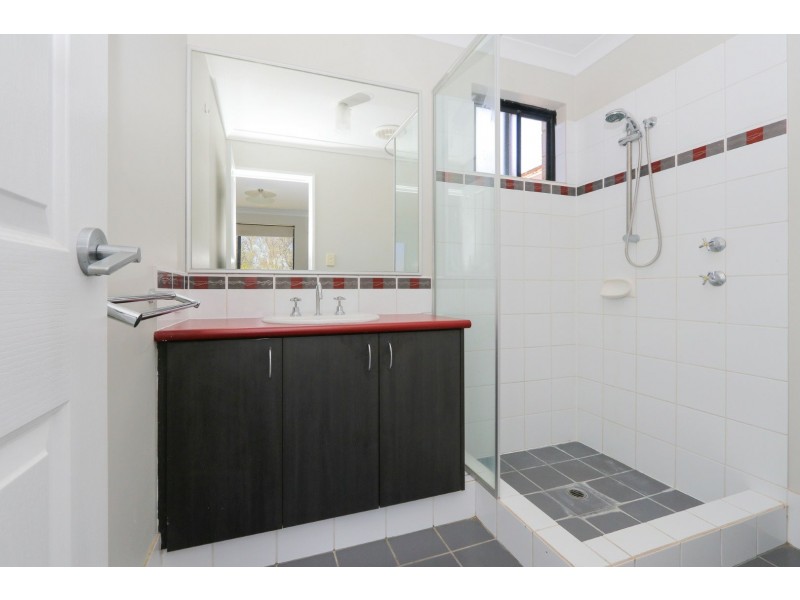 26 Strathmerton Road, Banksia Grove WA 6031