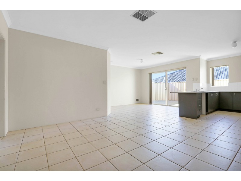 17a Ormond Bend, Butler WA 6036