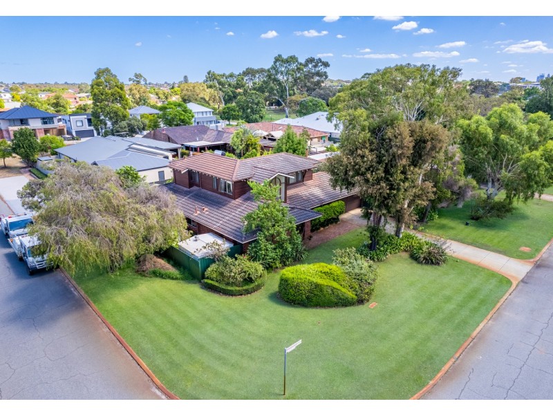 2 Desford Close, Shelley WA 6148
