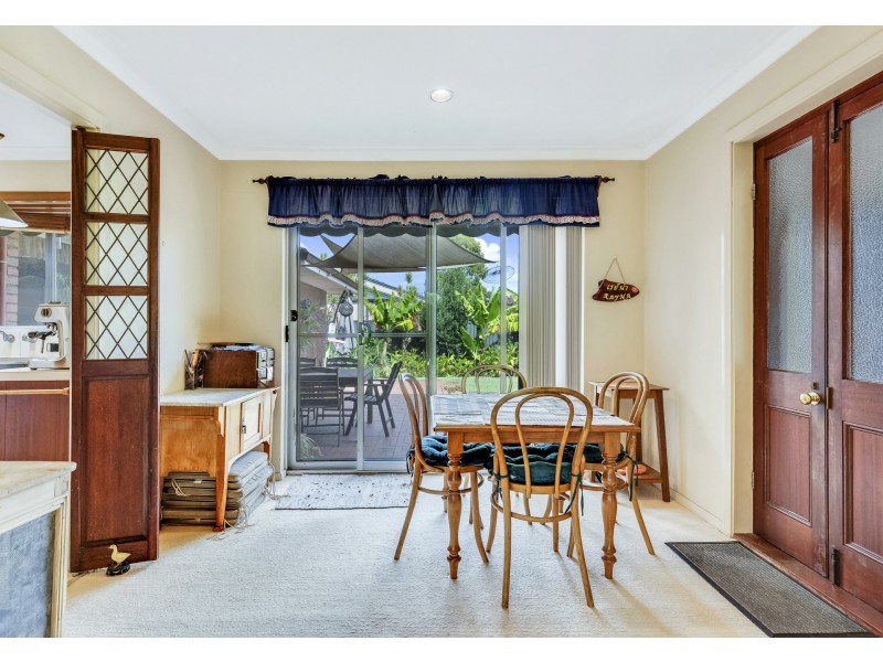 2 Desford Close, Shelley WA 6148