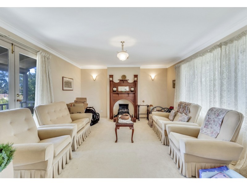 2 Desford Close, Shelley WA 6148