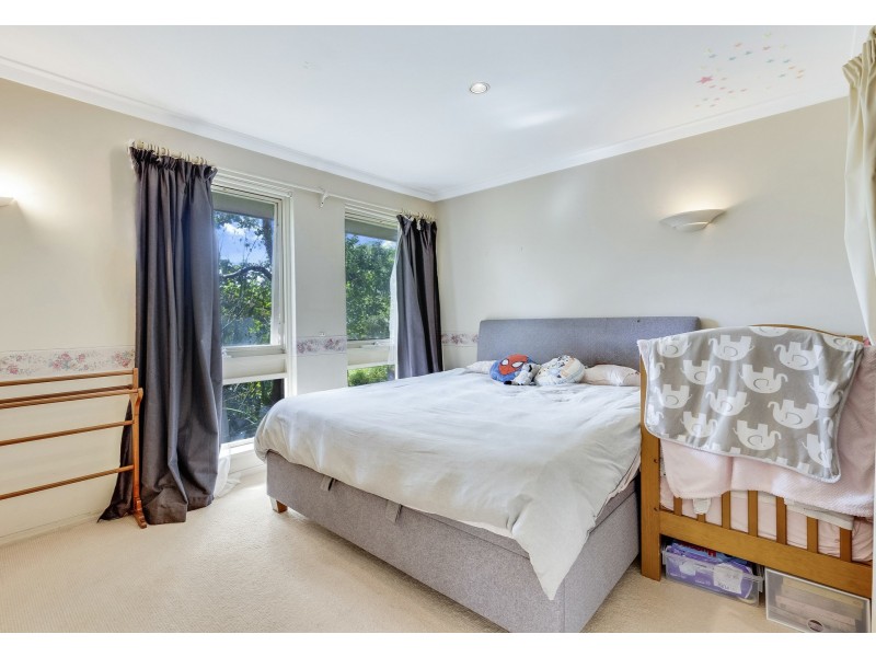 2 Desford Close, Shelley WA 6148