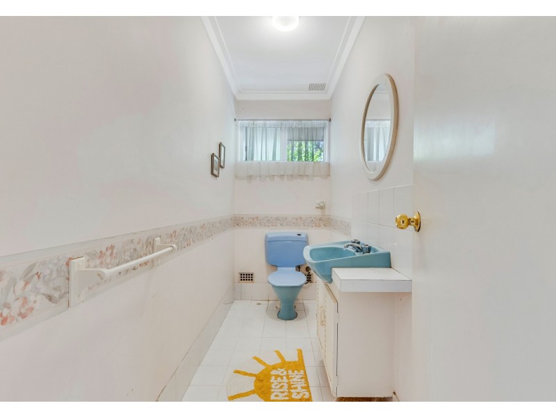 2 Desford Close, Shelley WA 6148