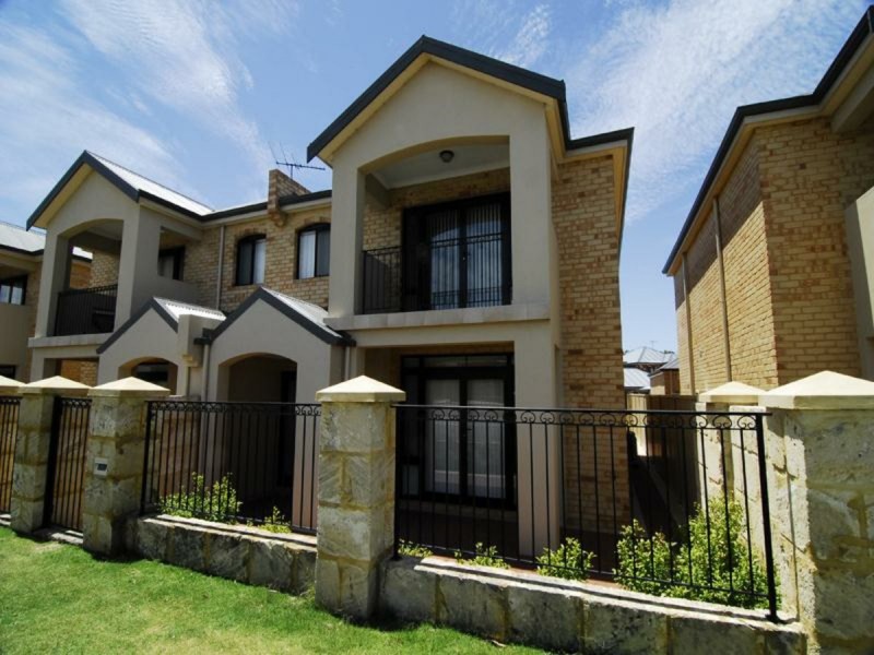 21/9 Healy Road, Hamilton Hill WA 6163