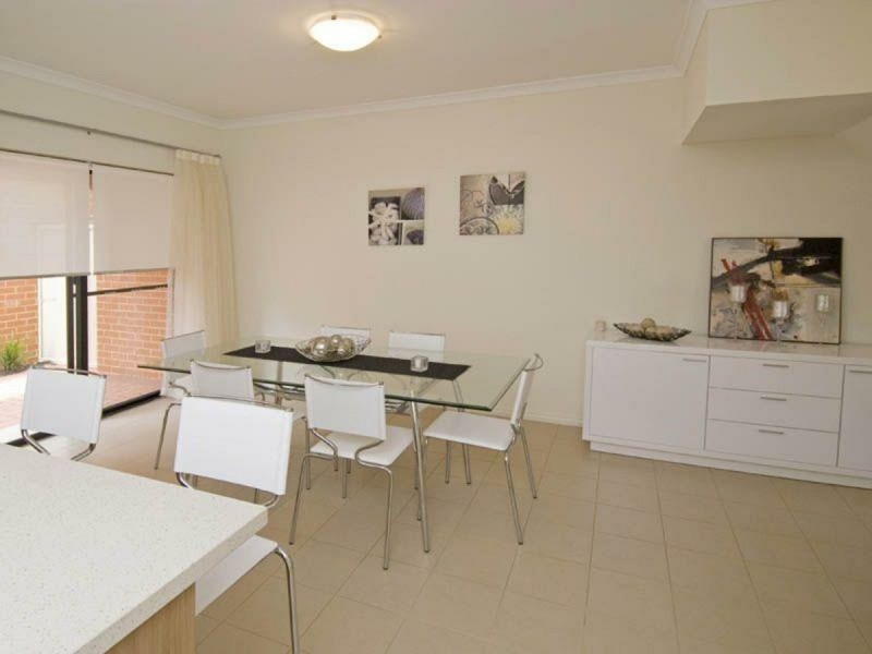 21/9 Healy Road, Hamilton Hill WA 6163