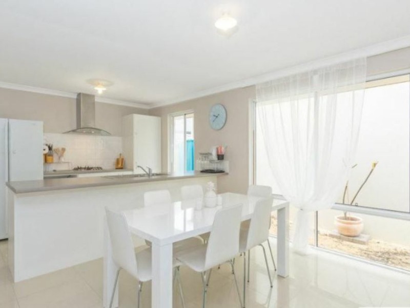 10 Kilrush Turn, Ridgewood WA 6030