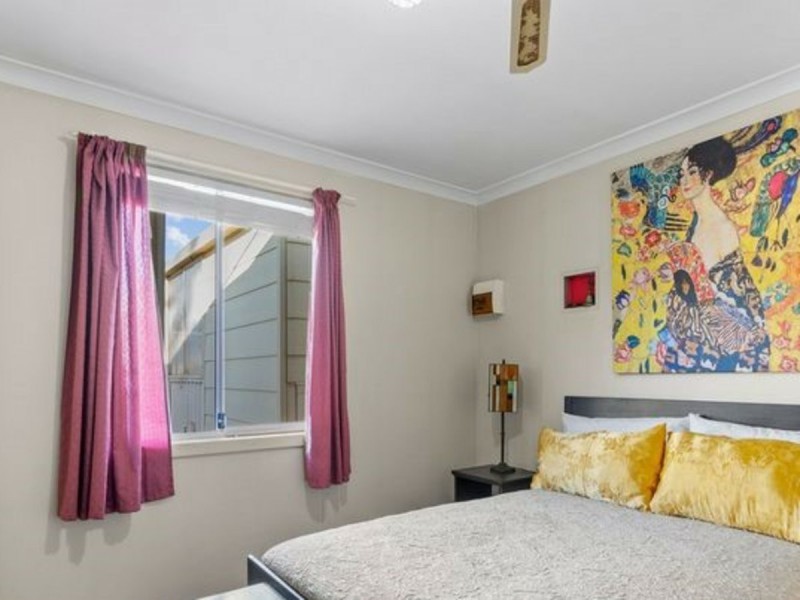 11b Dryandra Way, Armadale WA 6112