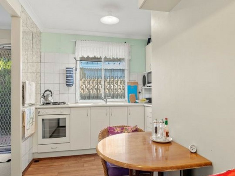 11b Dryandra Way, Armadale WA 6112