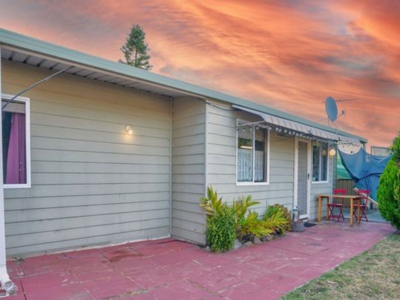 11b Dryandra Way, Armadale WA 6112