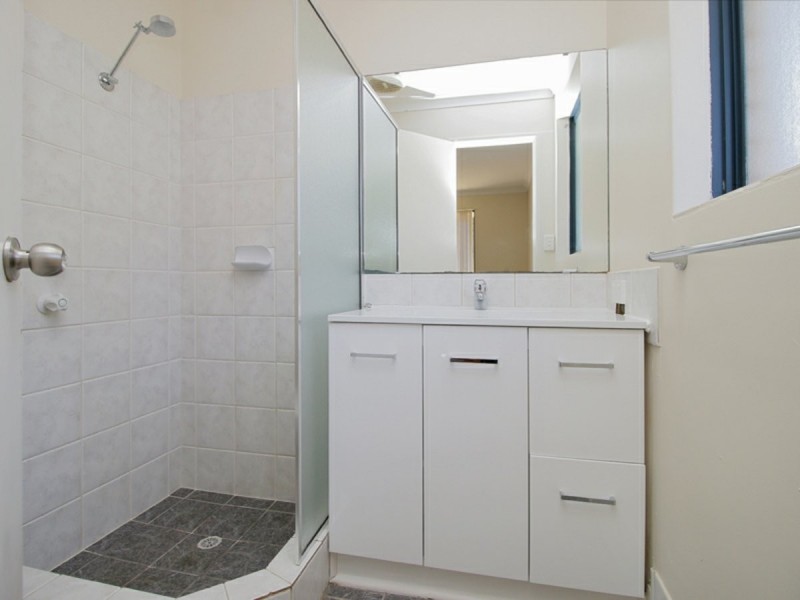 27 Tryall Avenue, Port Kennedy WA 6172