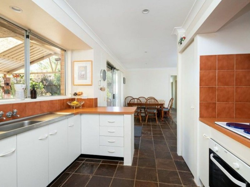 6 Warner Drive, Padbury WA 6025