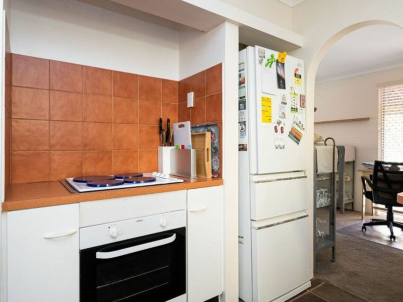 6 Warner Drive, Padbury WA 6025