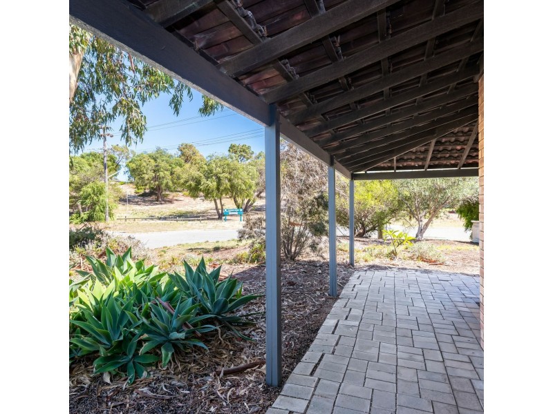 6 Warner Drive, Padbury WA 6025