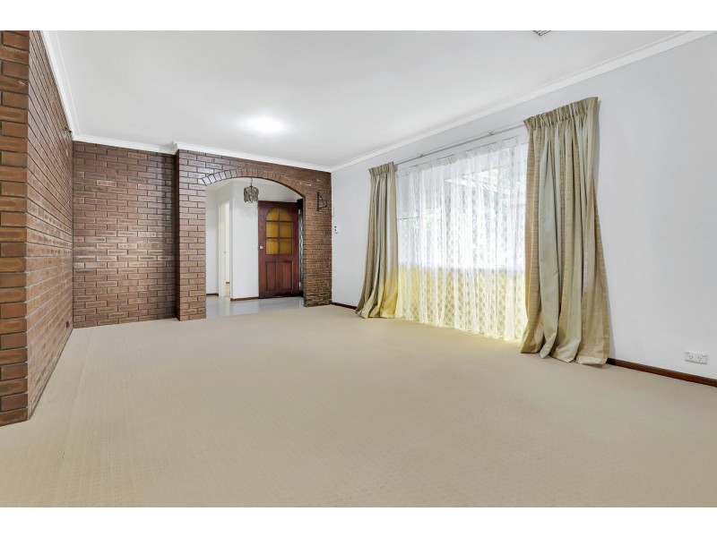 23 Portcullis Drive, Willetton WA 6155
