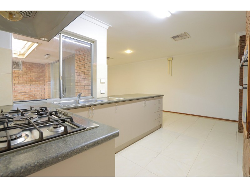 23 Portcullis Drive, Willetton WA 6155