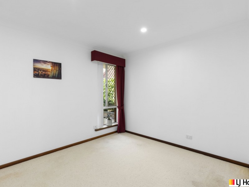 10 Eastwood Parade, Canning Vale WA 6155