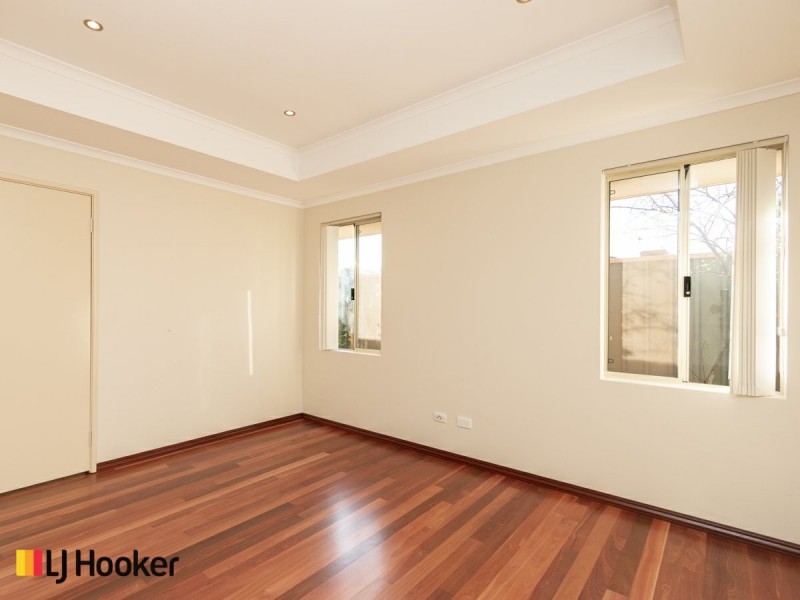 11a Vesta Crescent, Shelley WA 6148