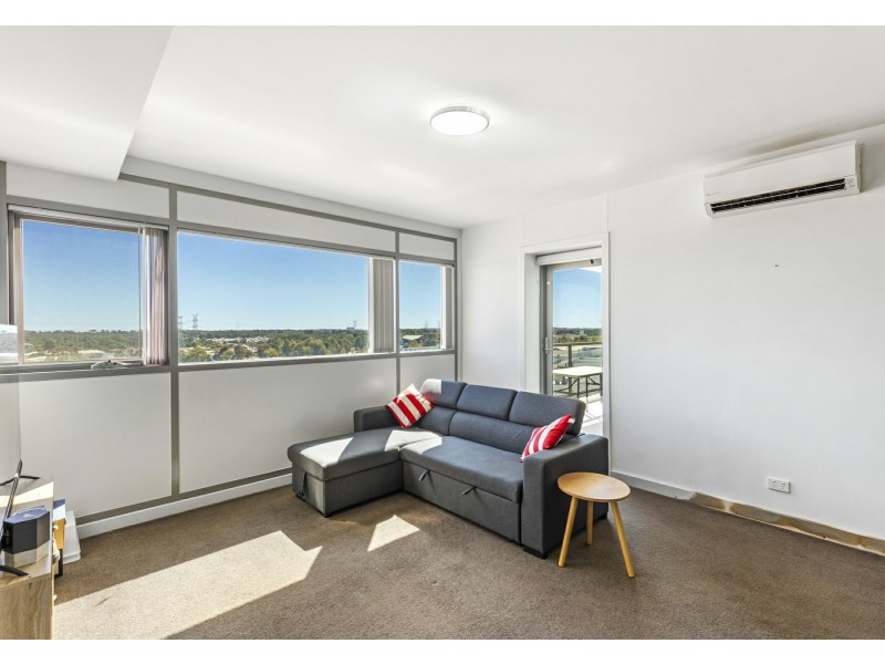 601/17 Malata Crescent, Success WA 6164