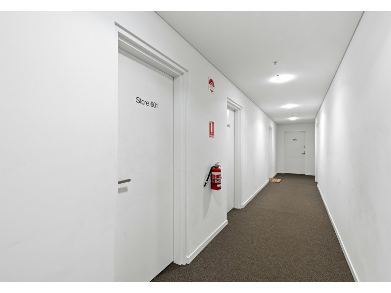 601/17 Malata Crescent, Success WA 6164